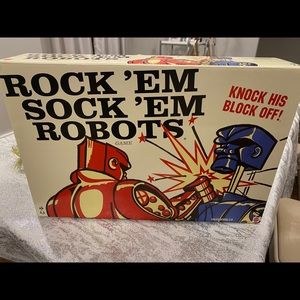 Rock ‘em Sock ‘em Robots
